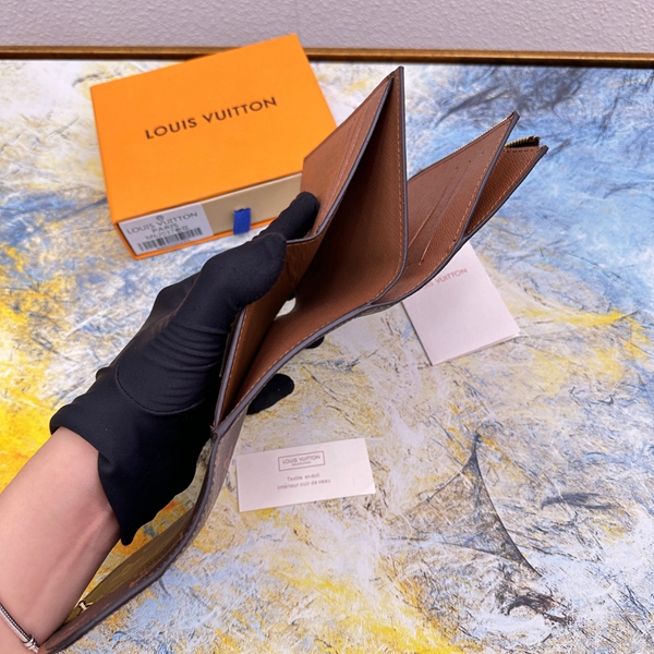 LVコピーウォレット角部分ディテール